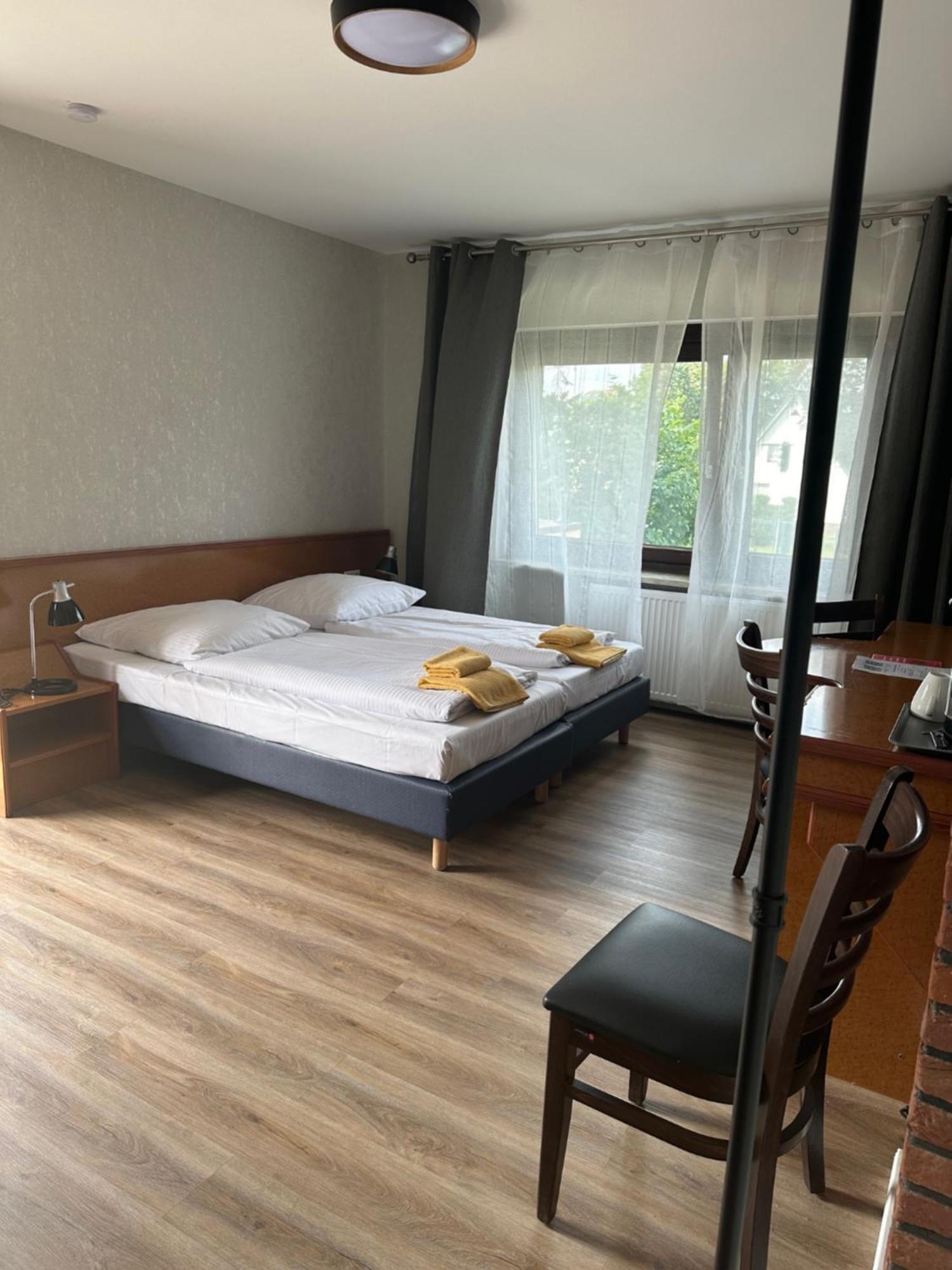 Hotel Pirol Βερολίνο Εξωτερικό φωτογραφία